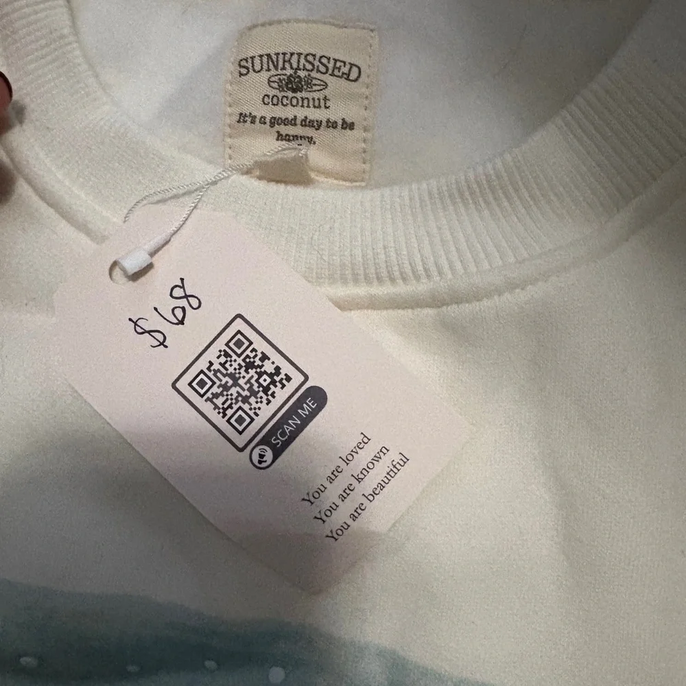 Winter Wonderland Graphic Sweatshirt - Picture 3 of 3